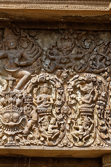 Prasat Sikhoraphum-MAR15-048